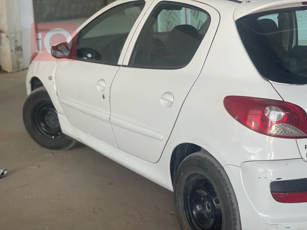 Peugeot 206